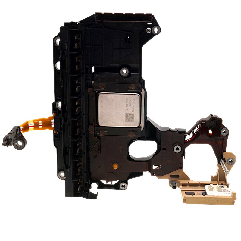 Электронный блок управления ZF 8HP55A, 8HP65A — Bosch 0260550082, CPU 1034420222