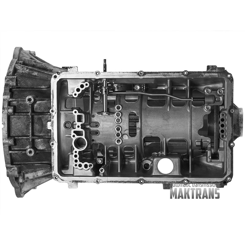 Корпус трансмісії A8TR1 2WD (5.0L V8 5000 CC TAU G8BB MPi/GDi) 452404E000 Hyundai Equus 08/ Equus 13/ Genesis 07 KIA K900