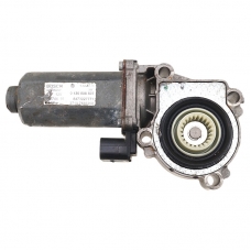 Мотор сервопривода раздаточной коробки BMW ATC 400 ATC 500 ATC 700 27107566296 BOSCH 0130008507 