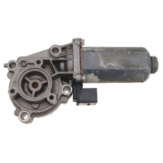 Мотор сервопривода раздаточной коробки BMW ATC 400 ATC 500 ATC 700 27107566296 BOSCH 0130008507 
