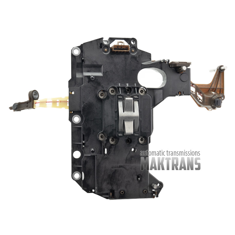 Электронный блок управления ZF 8HP55A (M shift) BOSCH S/N 0260550082  Audi A6 quattro 2.0L 