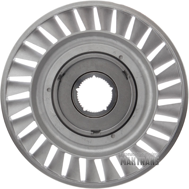 Колесо реакторное гидротрансформатора ZF 8HP70 870RE (7658) 0711001979 / [под опорную шайбу подшипника с 3 зубьями крепления]