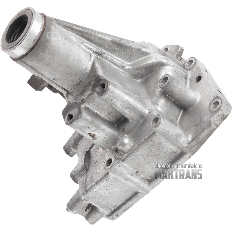 Задня кришка [2WD] трансмісії R4A51/MR477366