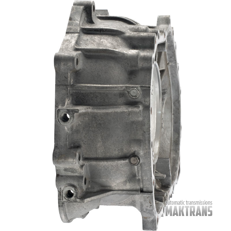 Корпус передній трансмісії MITSUBISHI F4A41 F4A42 MD759908 2315A054