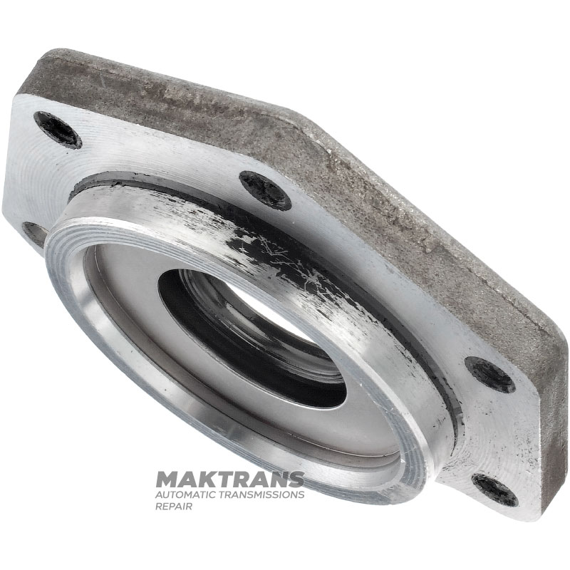 Корпус наружной обоймы подшипника / сальника дифференциала 2WD DODGE CHRYSLER 62TE — 5078581AA