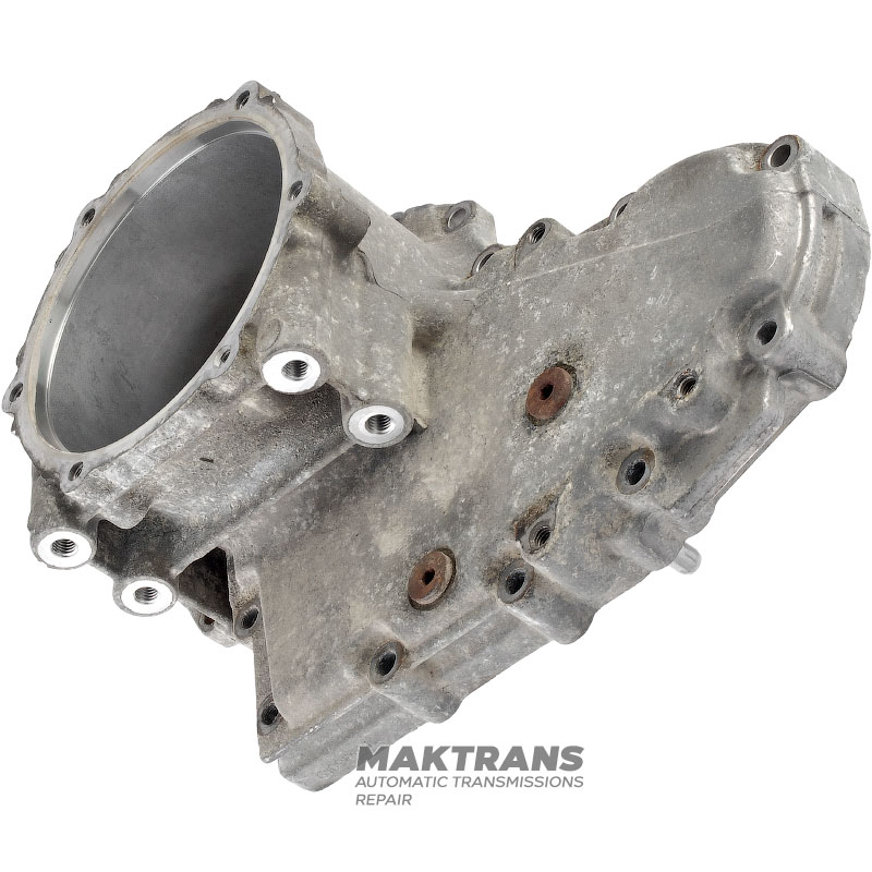Корпус задній роздавальної коробки SEC Mercedes-Benz - A2202810201