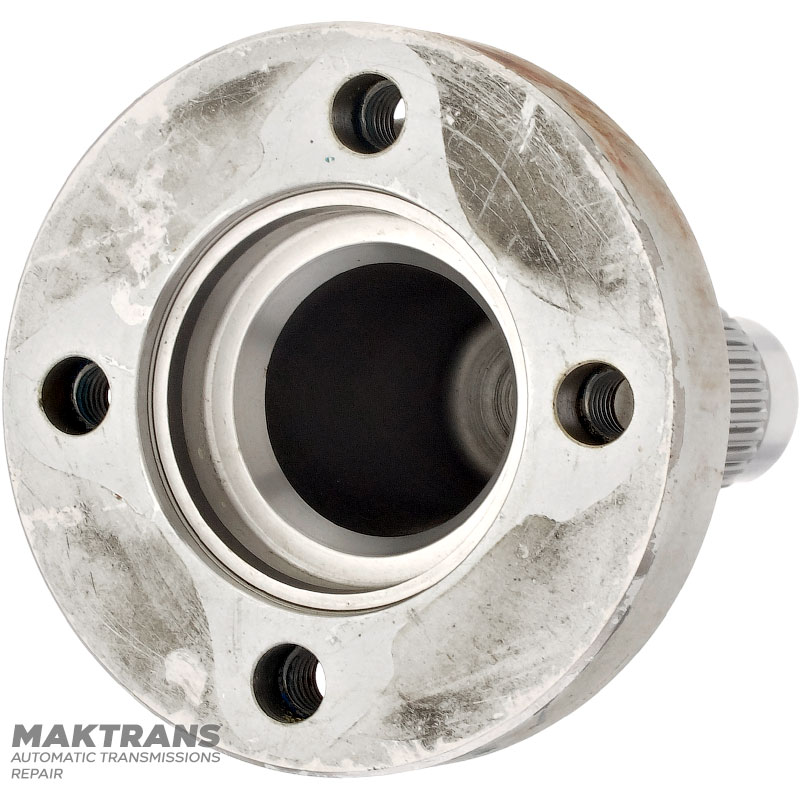 Фланец передний раздаточной коробки BorgWarner BW4440, 68055317AA — 4 крепежных отверстия (вн.Ø 8.25 мм), 34 шлица (нар.Ø 34.75 мм), (CHRYSLER 300 V6 3.6L, 845RFE Transmission)