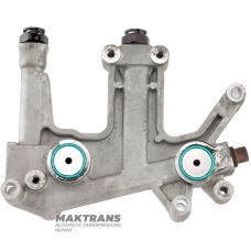 Кронштейн кріплення теплообмінника ZF 8HP70, 870RE - 68463479AA (DODGE Ram 1500, 2013-24)