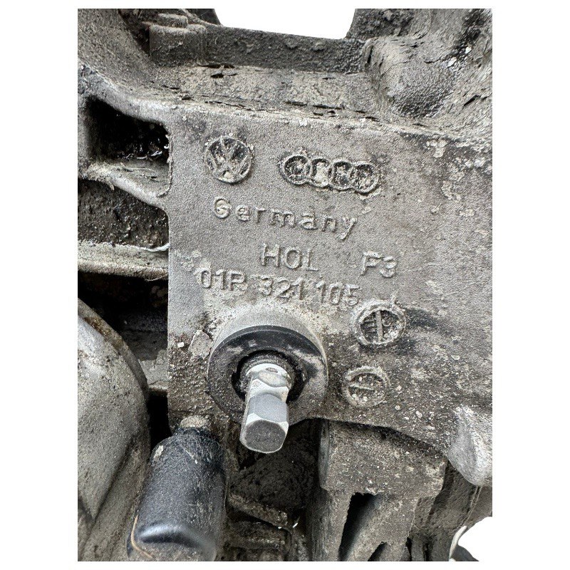 Автоматична трансмісія в зборі VAG 01P - 01P321105, 098321107M, маркірвок LOG, (VOLKSWAGEN Transporter T4, 2.5L DIESEL, 1990-2003)