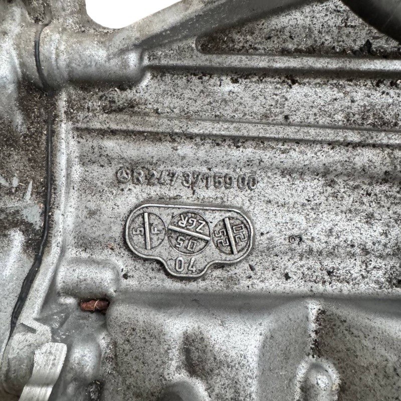 Трансмиссия в сборе (с угловым редуктором) Mercedes-Benz 724.1, 4-Matic — 2473703000, (Mercedes-Benz GLB (247.6) 2.0 GLB-220d 4-Matic SUV, Diesel, 1.950cc, 140kW (190pk), 4x4, OM654920, 2019-08, 247.615)