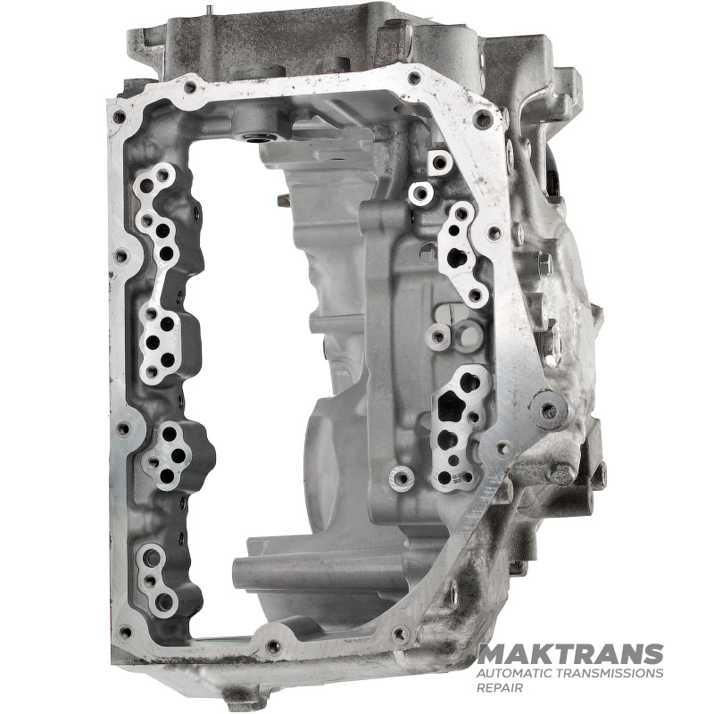 Корпус центральный TOYOTA / LEXUS Hybrid PC60