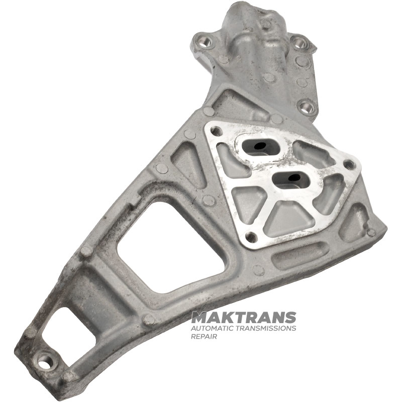 Кронштейн теплообменника TOYOTA / LEXUS Hybrid PC60 — 3291330080