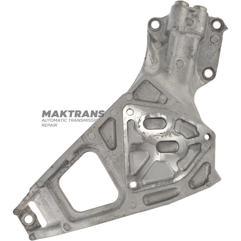 Кронштейн теплообменника TOYOTA / LEXUS Hybrid PC60 — 3291330080