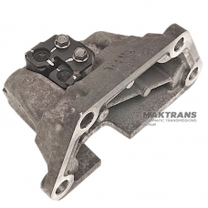 Кронштейн крепления (верхний) Hyundai / Kia A8LF1 — 452114G145